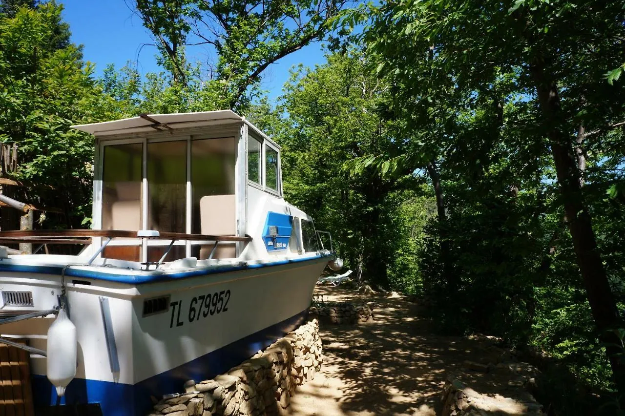 Bateau Cabine Queen07 Saint-Julien-du-Gua