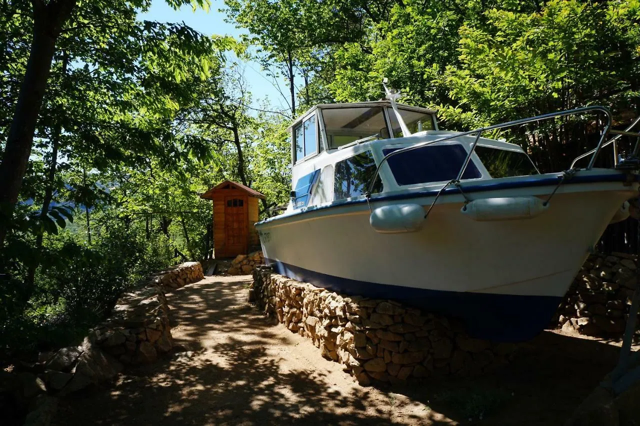 Tente de luxe Bateau Cabine Queen07 Saint-Julien-du-Gua